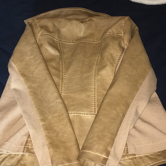 Jacket - Picture 2 of 2